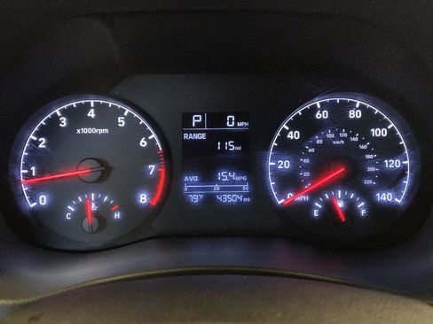 Used 2020 Hyundai Accent SE FWD image 23
