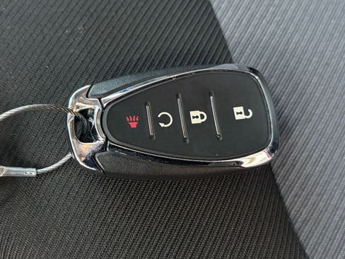 Used 2025 Chevrolet Blazer LT image 21