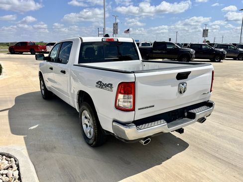 Used 2023 RAM 1500 Big Horn AWD/4WD image 5