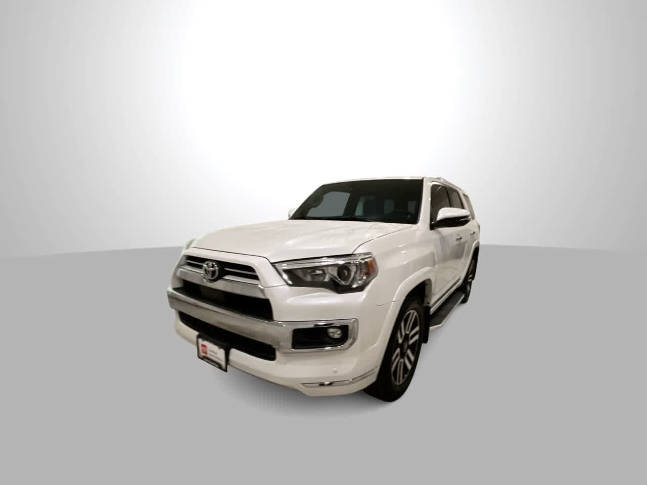 Certified 2022 Toyota 4Runner Limited AWD/4WD image 4