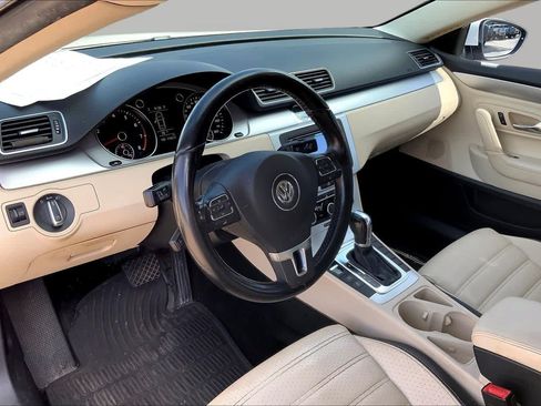 Used 2012 Volkswagen CC Sport FWD image 16