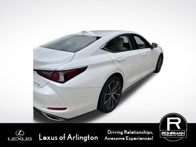 Used 2025 Lexus ES 350 w/ Premium Package FWD image 5