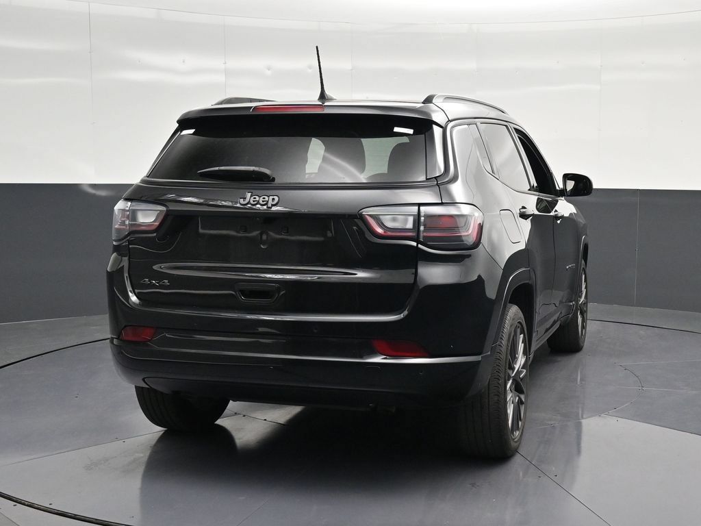 Used 2024 Jeep Compass Limited w/ High Altitude Package AWD/4WD image 2
