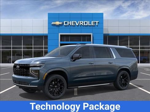 New 2026 Chevrolet Suburban Premier AWD/4WD image 2