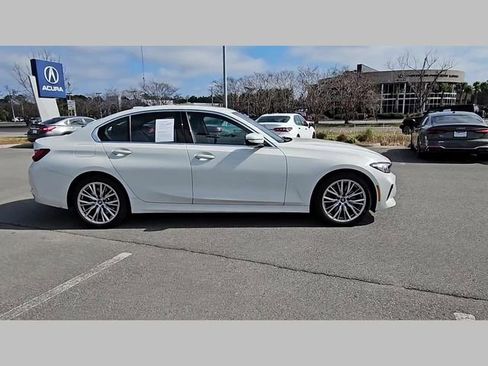 Used 2024 BMW 330e image 24