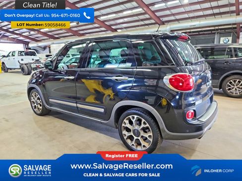 Used 2014 FIAT 500L Trekking FWD image 3