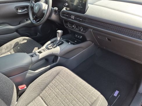 Used 2026 Honda HR-V LX image 16