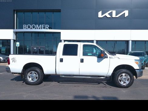 Used 2016 Ford F250 XLT image 5