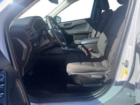 Used 2025 Ford Escape Active image 9