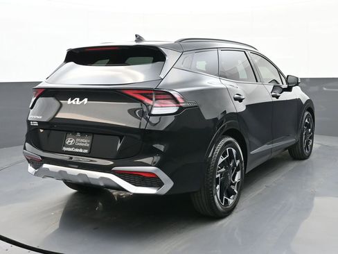 Used 2024 Kia Sportage SX image 3