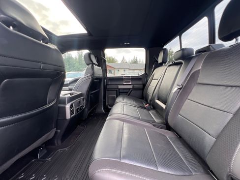 Used 2019 Ford F150 Raptor w/ Equipment Group 802A Luxury image 32