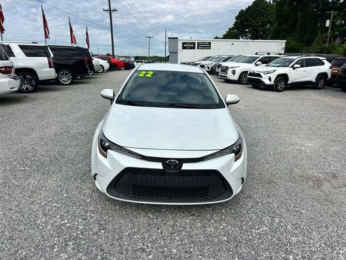 Used 2022 Toyota Corolla LE FWD image 14