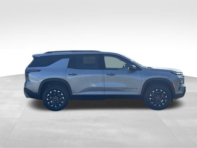 New 2027 Chevrolet Traverse Z71 w/ Enhanced Driving Package AWD/4WD image 8