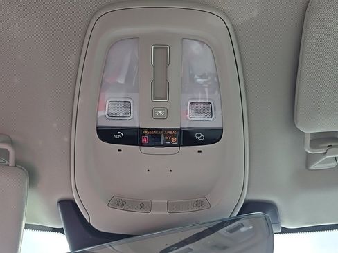 Used 2025 Volvo XC90 B6 Ultra w/ Protection Package Premier image 27