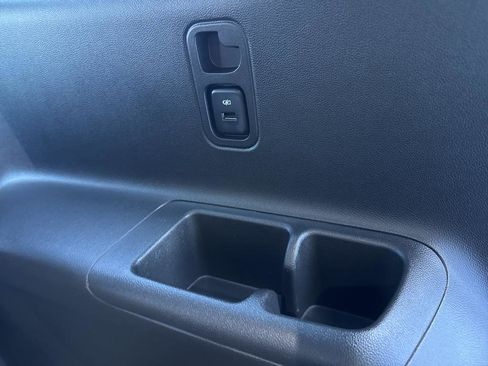 Used 2018 Chevrolet Traverse Premier image 17