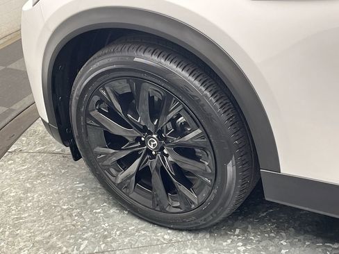 Certified 2025 MAZDA CX-90 Plug-In Hybrid w/Premium Sport image 37