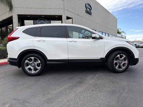 Used 2018 Honda CR-V EX image 9