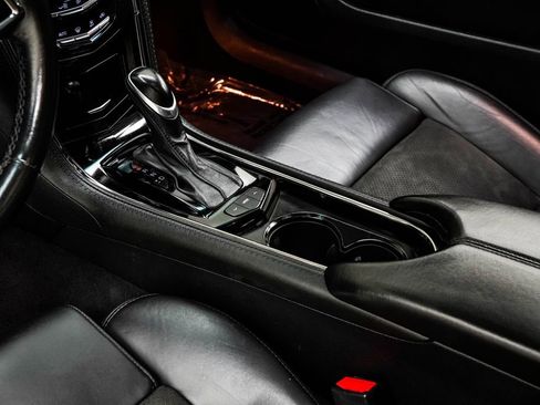 Used 2017 Cadillac ATS V w/ Luxury Package RWD image 20