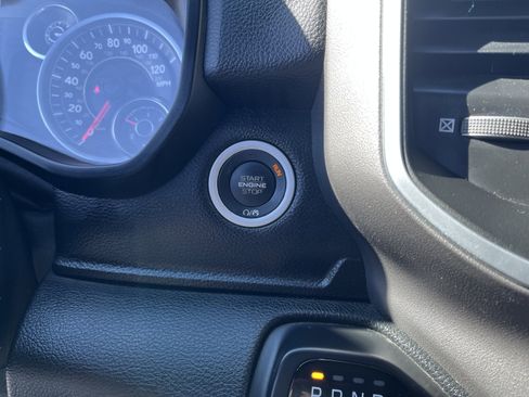 Used 2021 RAM 1500 Big Horn AWD/4WD image 16