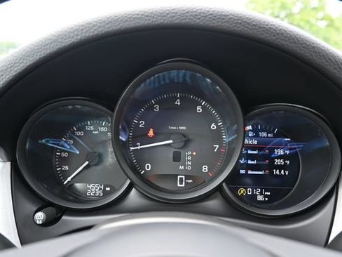 Used 2026 Porsche Macan AWD/4WD image 45