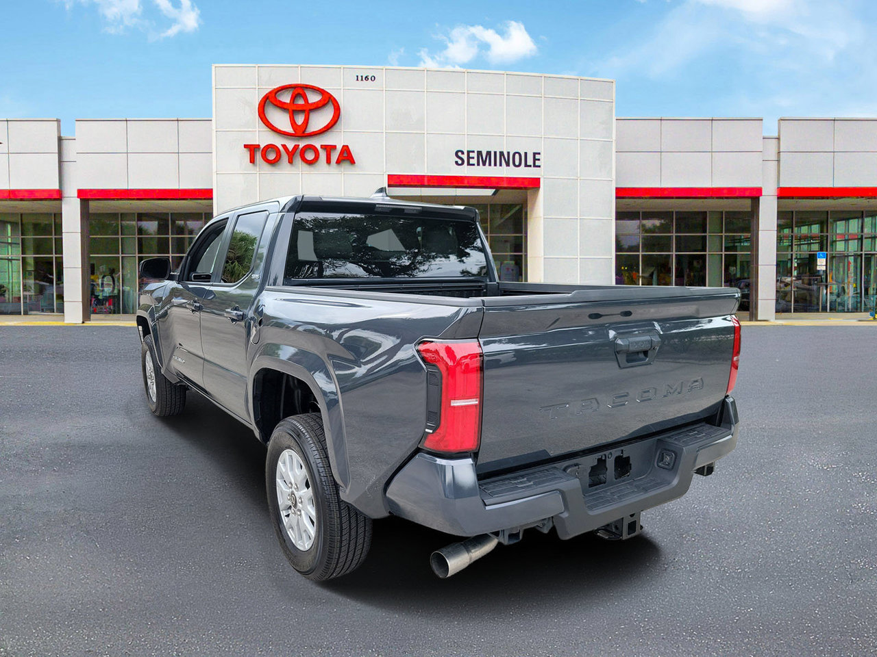 Used 2026 Toyota Tacoma SR5 RWD image 4