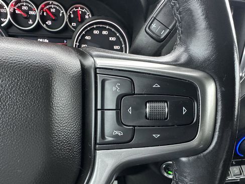 Used 2020 Chevrolet Silverado 1500 LT Trail Boss image 30