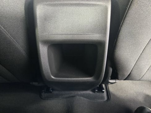 New 2026 Chevrolet Trax RS w/ Sunroof Package image 32