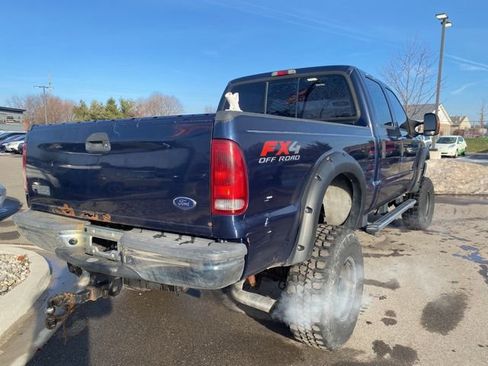 Used 2004 Ford F250 4x4 Crew Cab Super Duty image 3