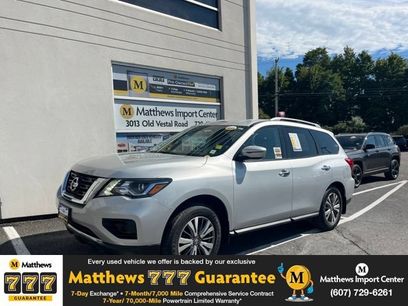 Used 2018 Nissan Pathfinder S