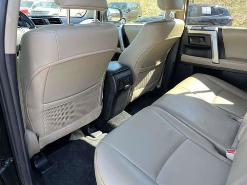 Used 2011 Toyota 4Runner Limited image 14