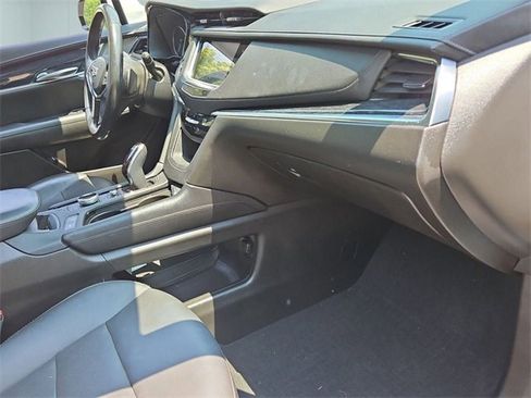 Used 2022 Cadillac XT5 Premium Luxury w/ LPO, Floor Liner Package image 48