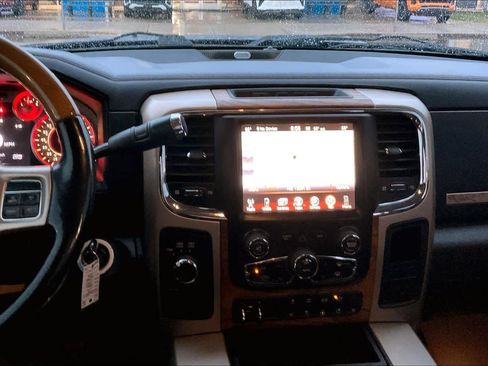 Used 2015 RAM 3500 Laramie Longhorn image 8