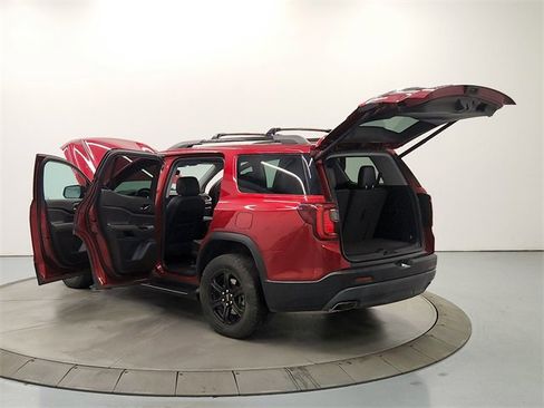 Used 2023 GMC Acadia AT4 w/ Technology Package image 13