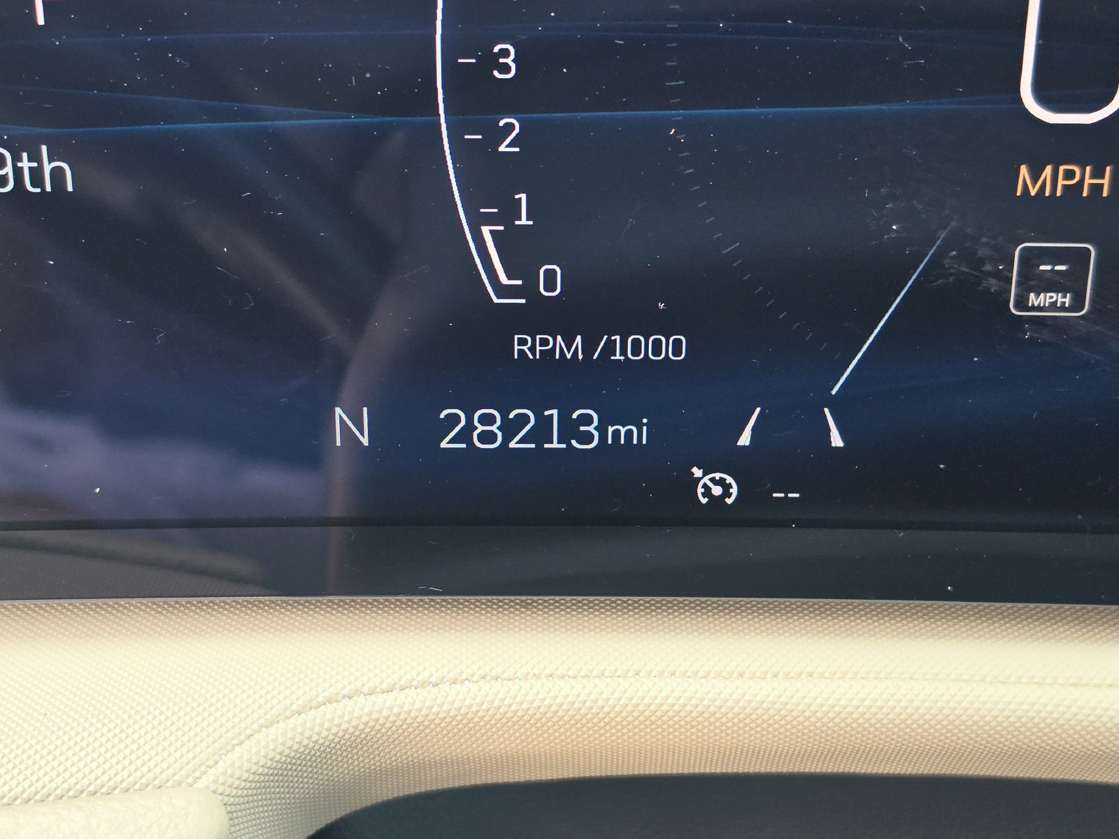 Used 2024 Cadillac XT4 Luxury FWD image 36