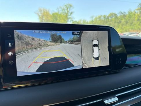 Used 2024 Hyundai Palisade Calligraphy image 32