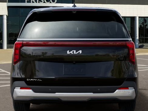 New 2026 Kia Carnival EX FWD image 13