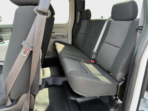 Used 2012 Chevrolet Silverado 1500 W/T image 8
