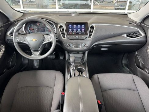Used 2025 Chevrolet Malibu LT FWD image 24