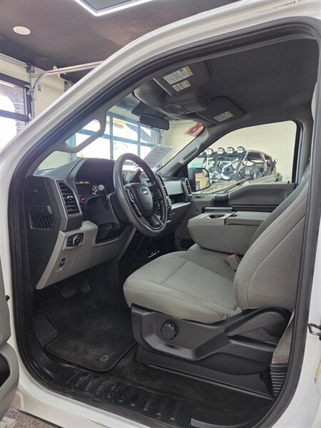 Used 2018 Ford F150 XLT w/ Trailer Tow Package AWD/4WD image 9