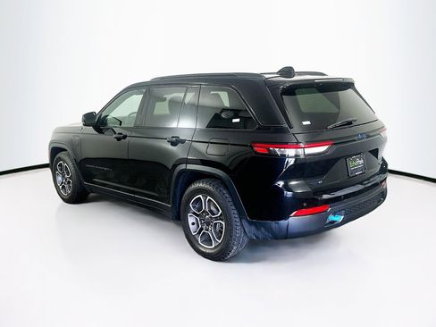 Used 2022 Jeep Grand Cherokee Trailhawk image 5