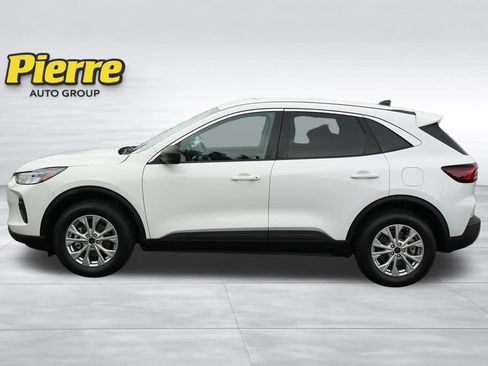 Used 2024 Ford Escape Active w/ Tech Pack #1 AWD/4WD image 4