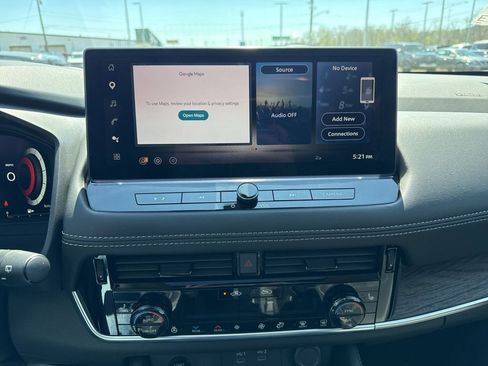 New 2026 Nissan Rogue Platinum w/ Platinum Premium Package AWD/4WD image 26