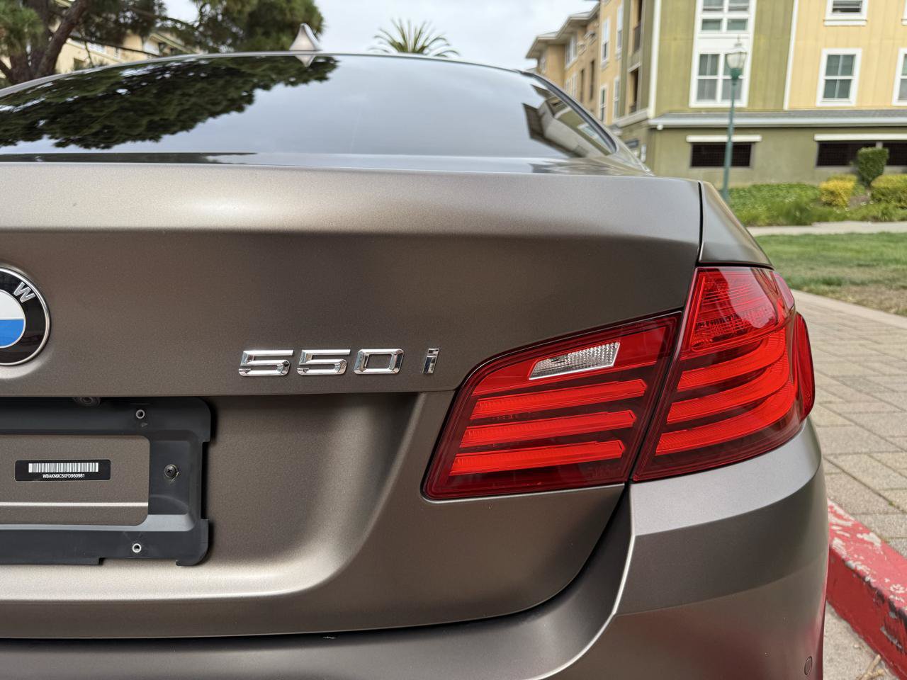 Used 2015 BMW 550i Sedan RWD image 22