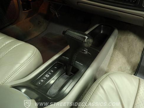 Used 1996 Chevrolet Impala SS RWD image 40