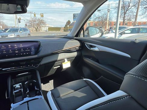 New 2026 Buick Envision Sport Touring image 24