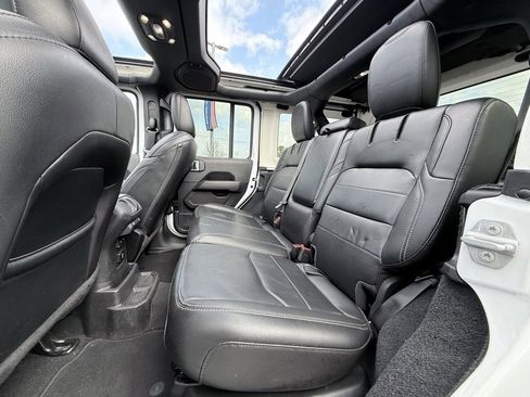 Used 2021 Jeep Wrangler Unlimited Sahara w/ Cold Weather Group image 25