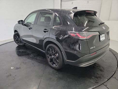 Certified 2023 Honda HR-V Sport image 6