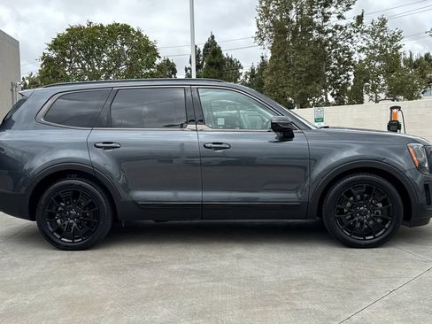 Used 2021 Kia Telluride SX w/ SX Prestige Package AWD/4WD image 4