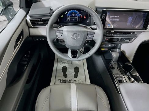 Certified 2025 Toyota Camry SE w/ Multimedia Upgrade Package AWD/4WD image 20