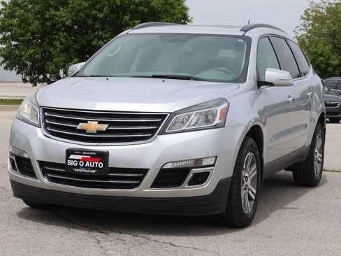 Used 2015 Chevrolet Traverse LT image 6